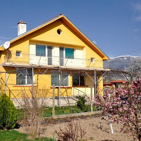 Вила В С. Габарево, Долината На Розите. Gabarevo Eksteriør billede