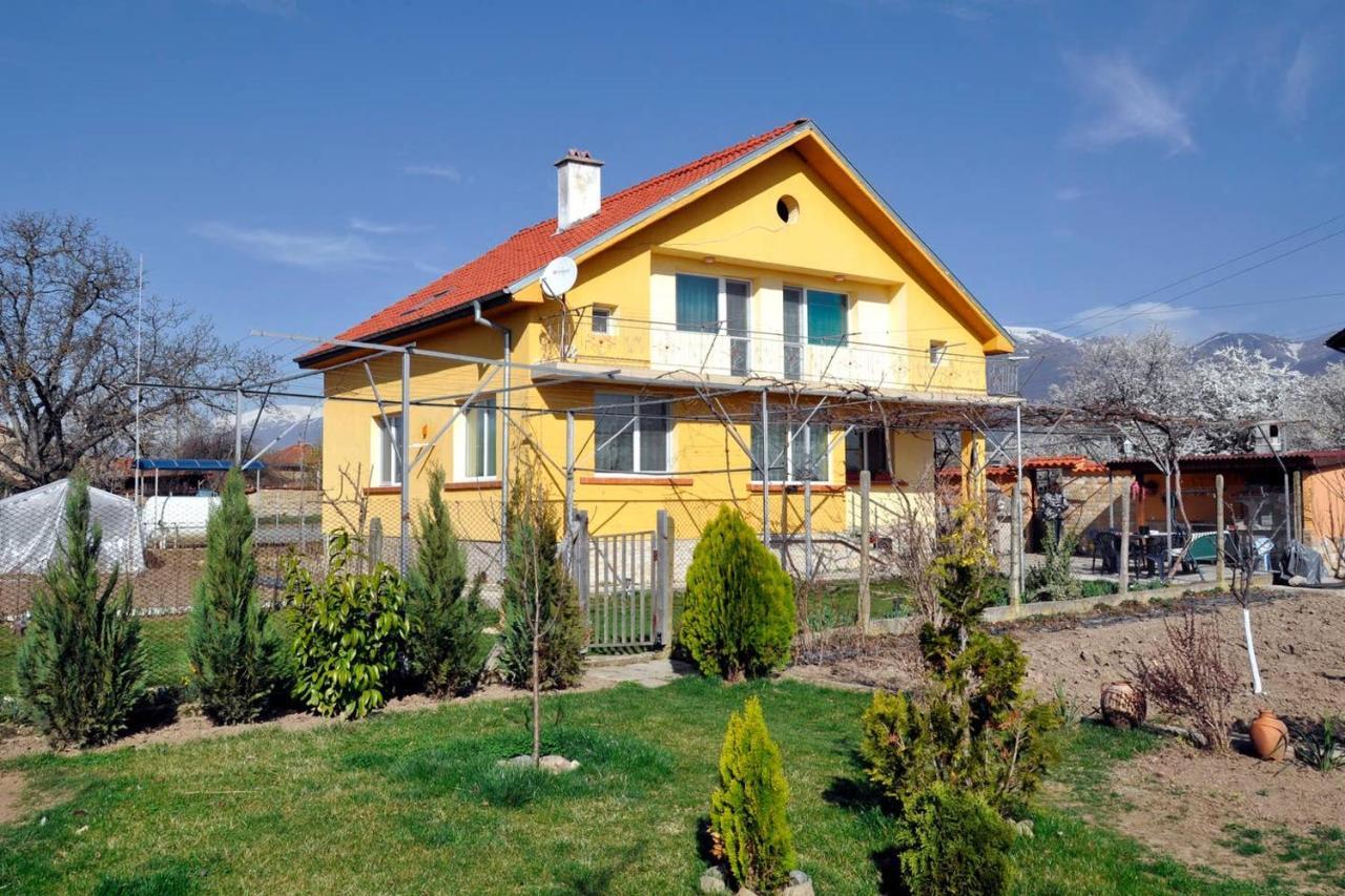 Вила В С. Габарево, Долината На Розите. Gabarevo Eksteriør billede